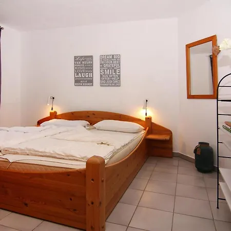 In Wenkendorf For 7 Personen, Cleaning Included * Lemkendorf